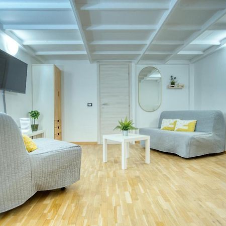 Apartment Emo 19 ミラノ エクステリア 写真